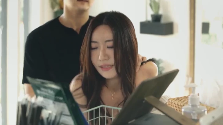 Làm tình với bạn thân của em gái – Hàn Quốc