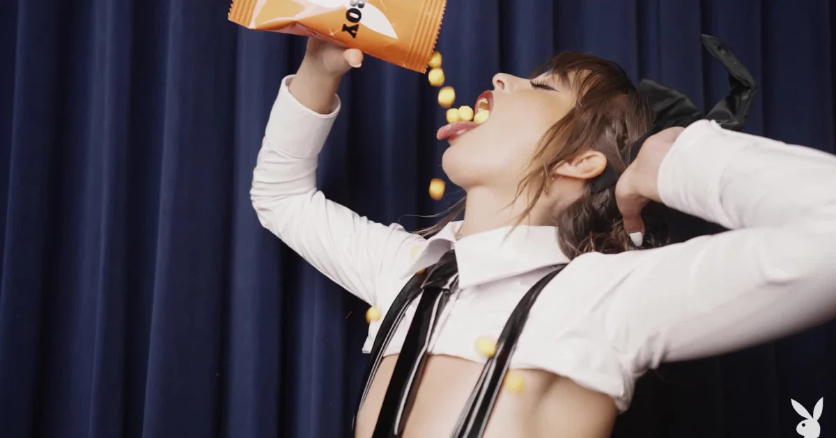 PlayboyPlus - Đồ ăn vặt cho bé thỏ – Châu Âu