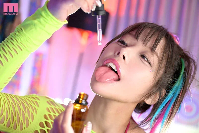 MIDA-184_Đồng nghiệp nam bị biến thành thú nhún – Nana Yagi